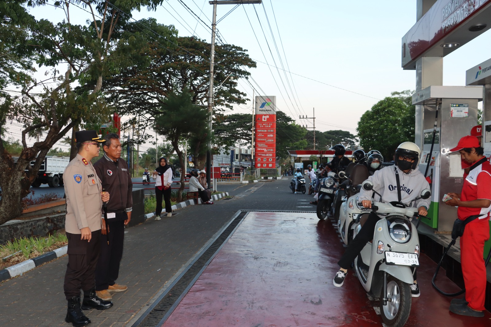 Kapolres Batu Pantau Stok BBM di 10 SPBU, Antisipasi Panic Buying dan Monitor Kelancaran Distribusi