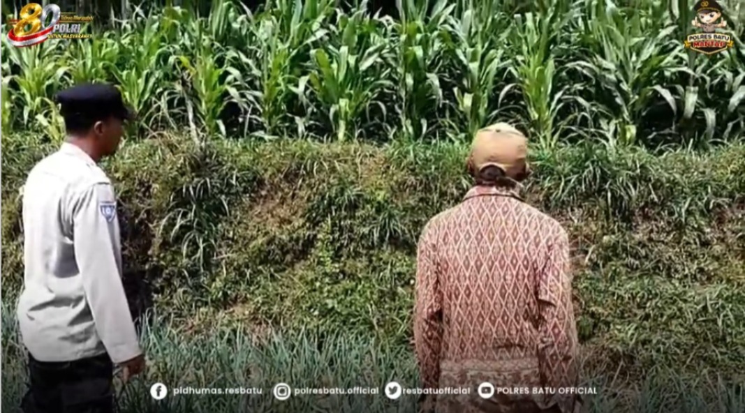 Sambang Petani di Dusun Tretes, Aipda Ainul Heri Serap Aspirasi dan Ajak Warga Manfaatkan Layanan Call Center 110